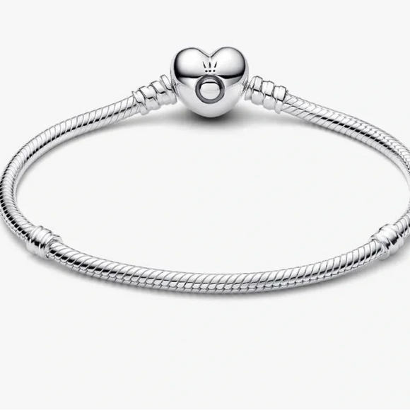 Pandora. Jewelry - Pandora Sterling Silver Heart Clasp Snake Chain Charm Bracelet